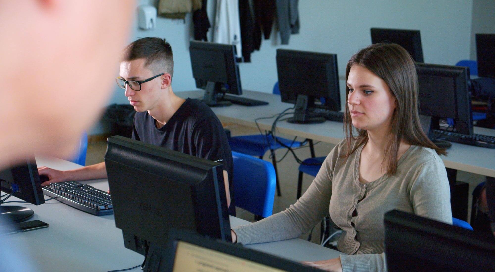 banner-informatico-aula